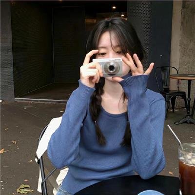 捡个少爷当赘婿，他每天都想亲亲我